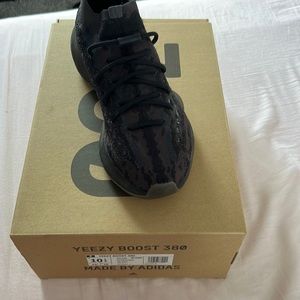 Yeezy boost 380 v2 onyx